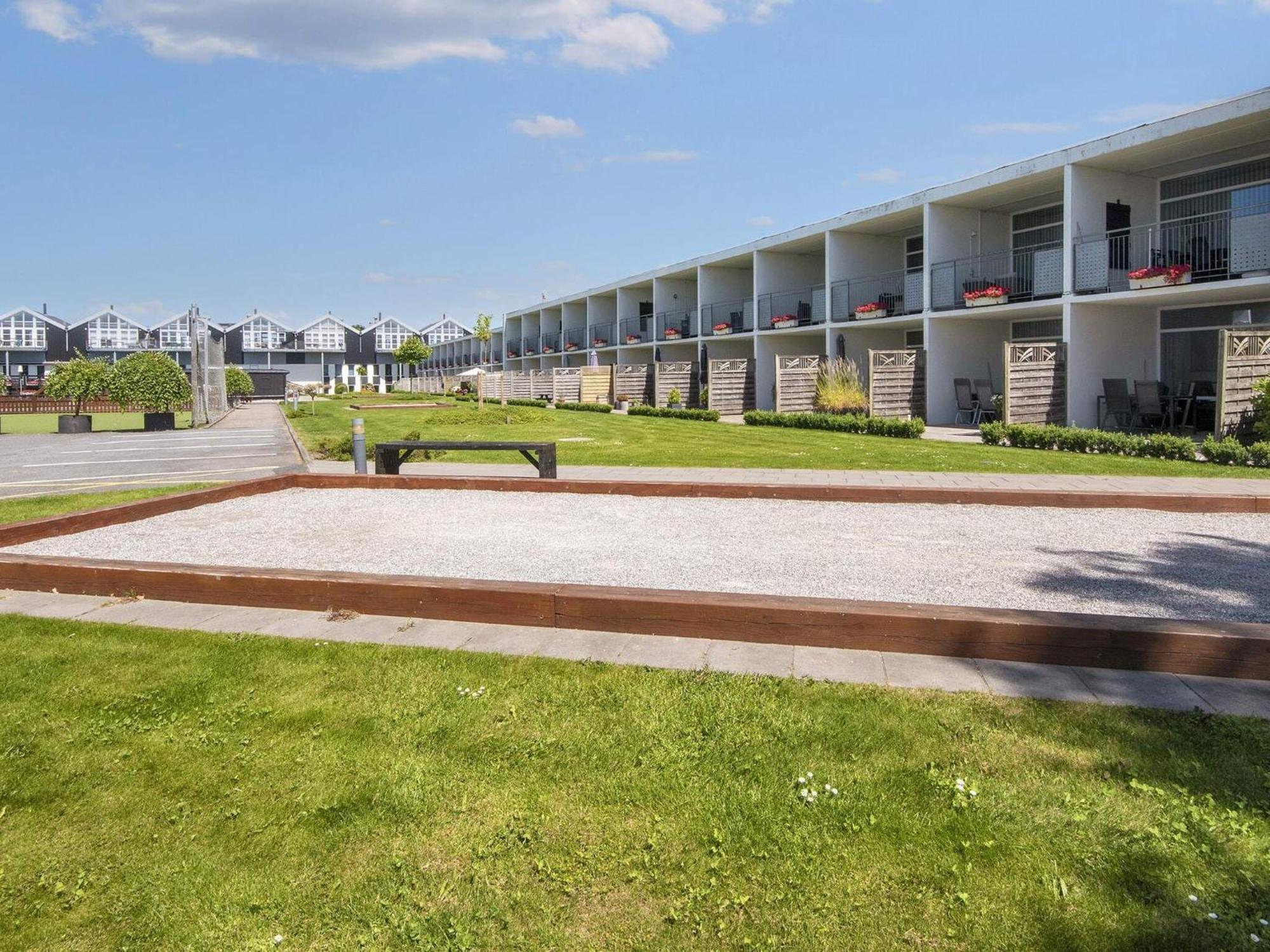 4 Person Holiday Home On A Holiday Park In Glesborg Exteriör bild